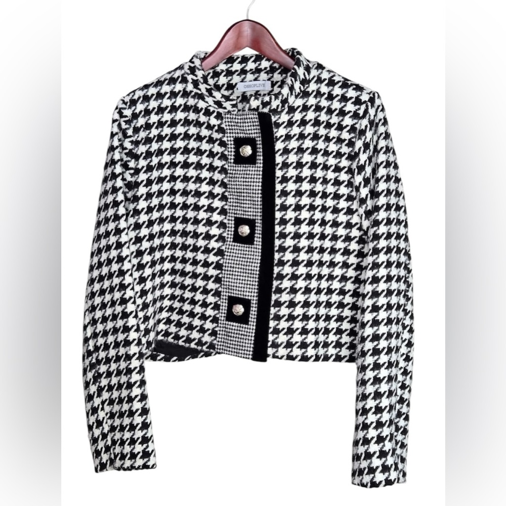 Oshoplive Elegant Houndstooth Blazer in Black and White💕